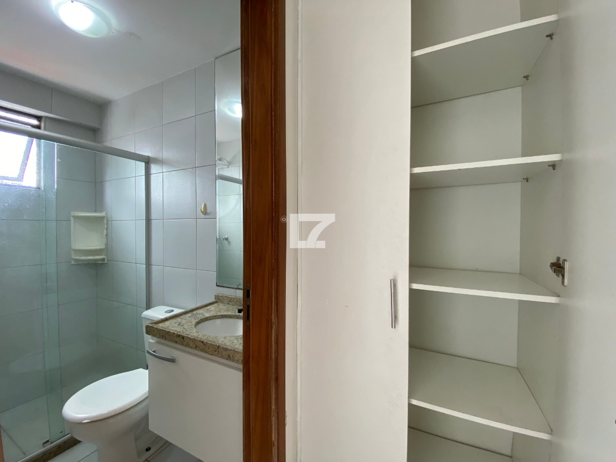 Apartamento para alugar com 3 quartos, 70m² - Foto 8